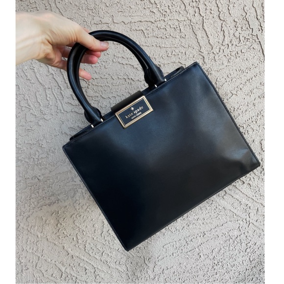 KATE SPADE Classic Neutral Black Smooth Leather Reegan Satchel Top Handle Bag - Picture 4 of 17